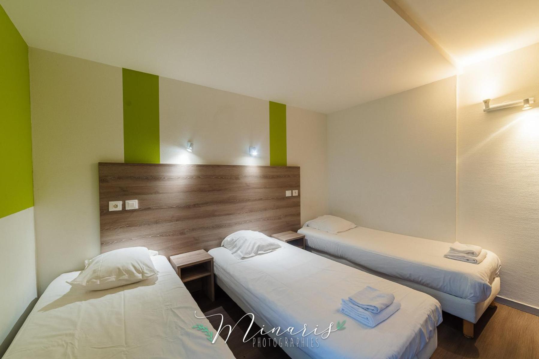 B Hotel Troyes Aeroport 拉查佩里圣鲁 外观 照片