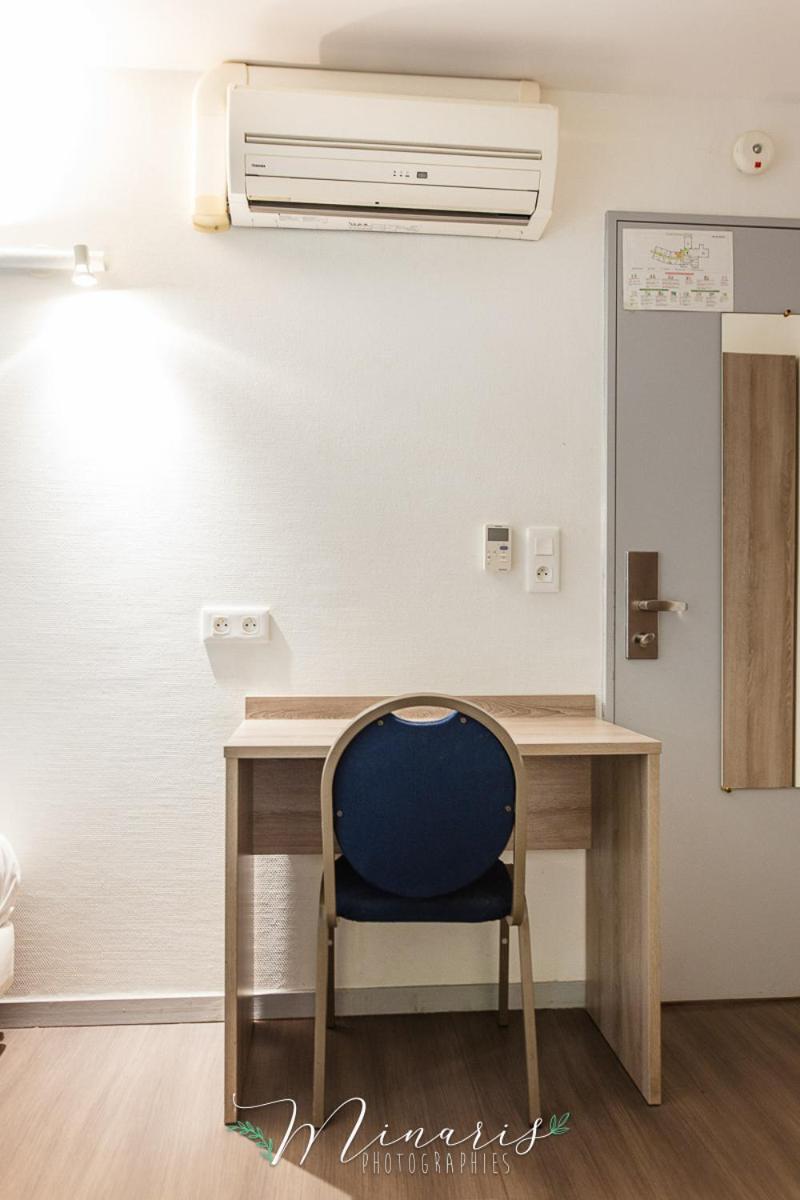 B Hotel Troyes Aeroport 拉查佩里圣鲁 外观 照片